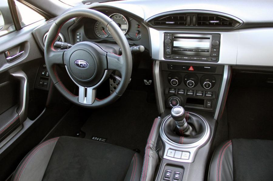  Subaru BRZ 2011 года  (фото 123 из 209)